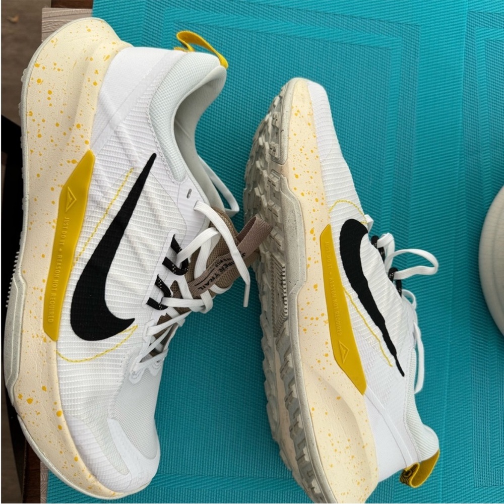 Nike shoes